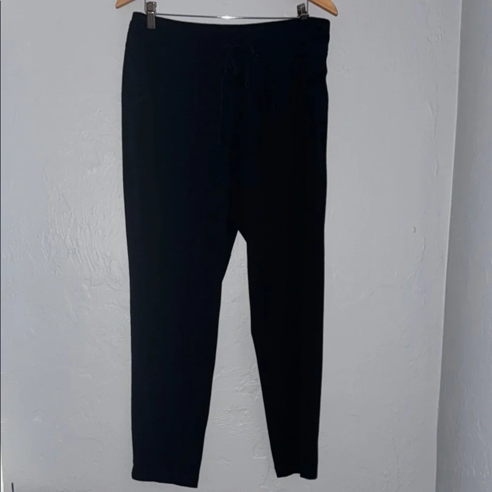 Athletic Works Black Leggings Streamlined Design 45